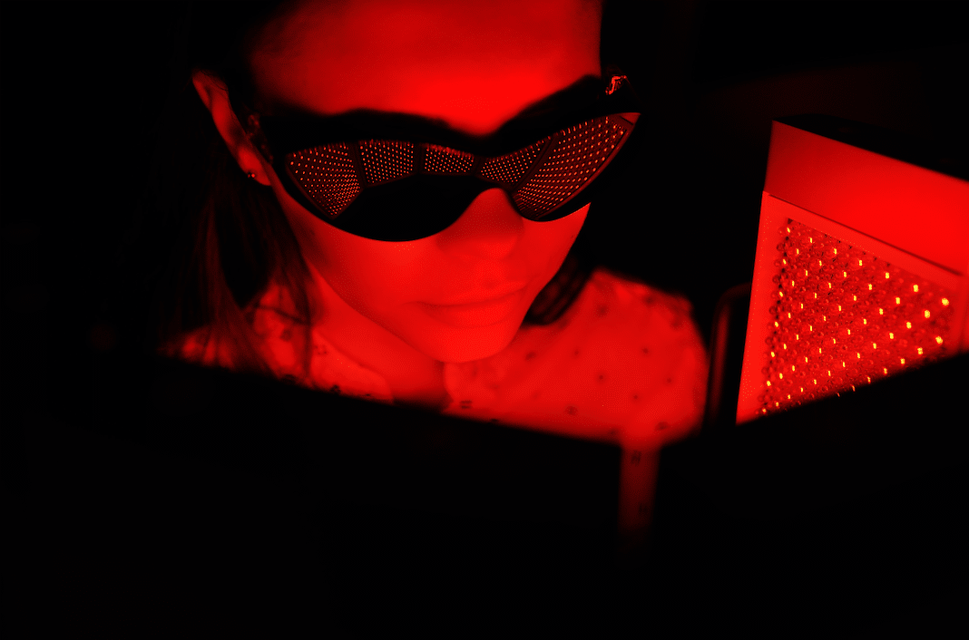 The Best Red Light Therapy Devices - The Energy Blueprint